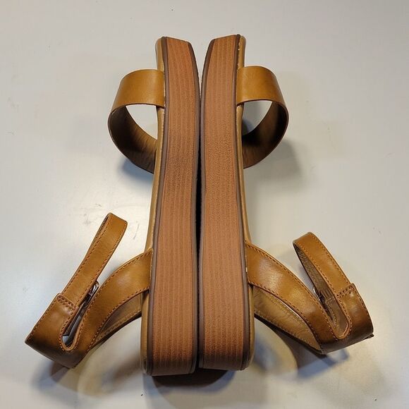 BRAND NEW HERSTYLE CARLI WOMEN"S OPEN TOE ANKLE STRAP PLASFORM LOW WEDGE - Picture 10 of 16